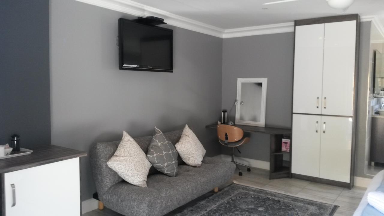 Reef View Bnb Източен Лондон Екстериор снимка