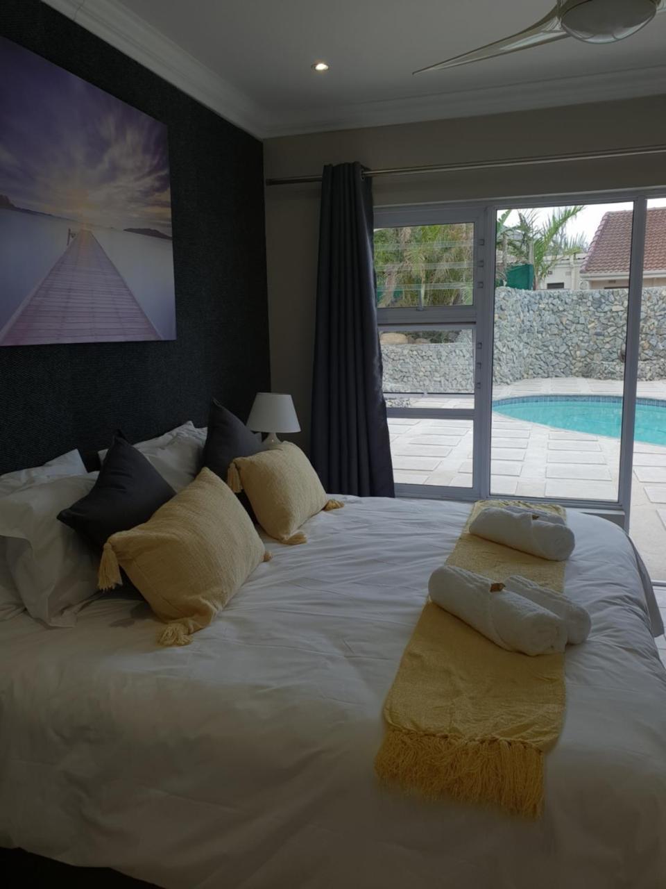 Reef View Bnb Източен Лондон Екстериор снимка